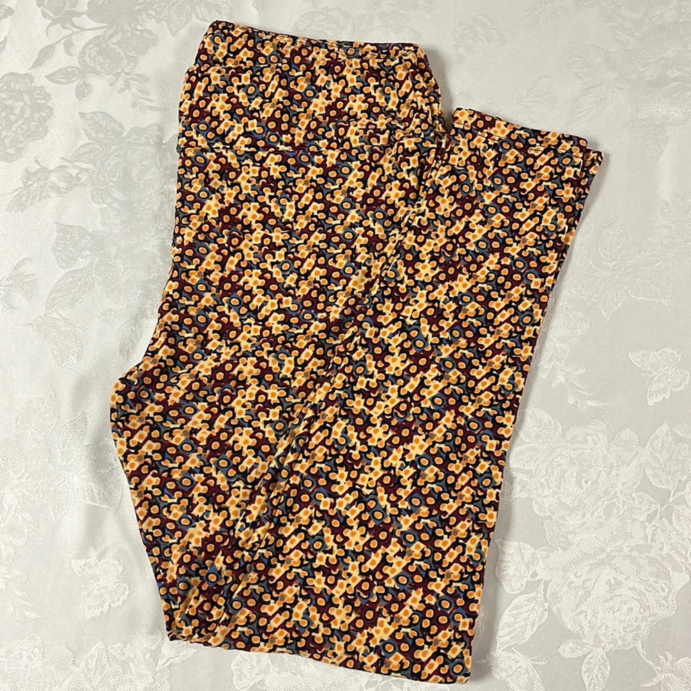 LulaRoe Leggings Tall & Curvy